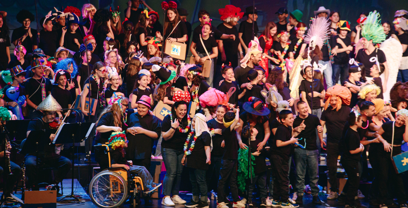 ταξιδι_στη_χωρα_των_ασχημων_gallery_1