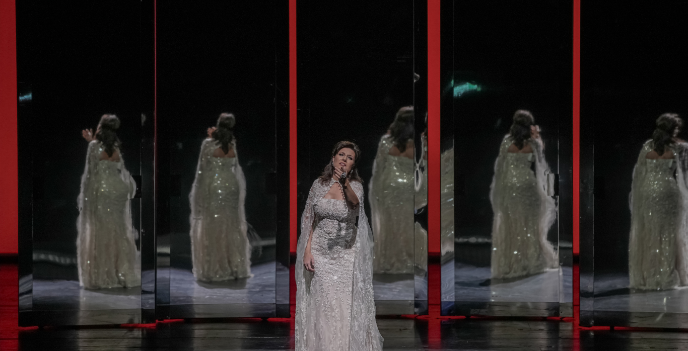 marina_rebeka__winner_of_readers_award__performs_ioa_2025_-_photo_gno__c__andreas_simopoulos